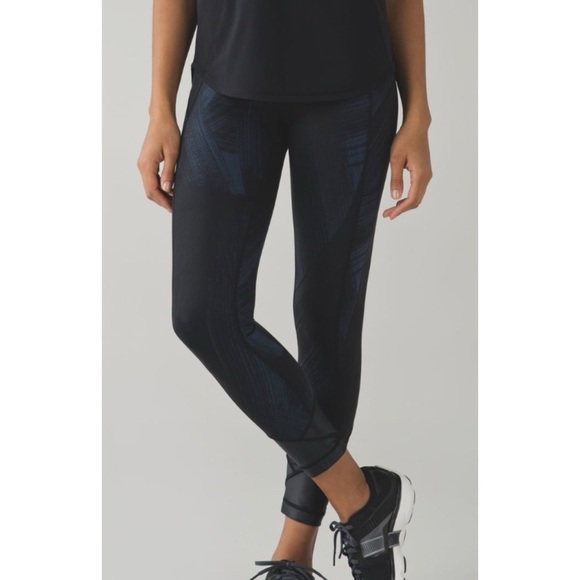 Lululemon Pace Queen Leggings Navy - Picture 1 of 13